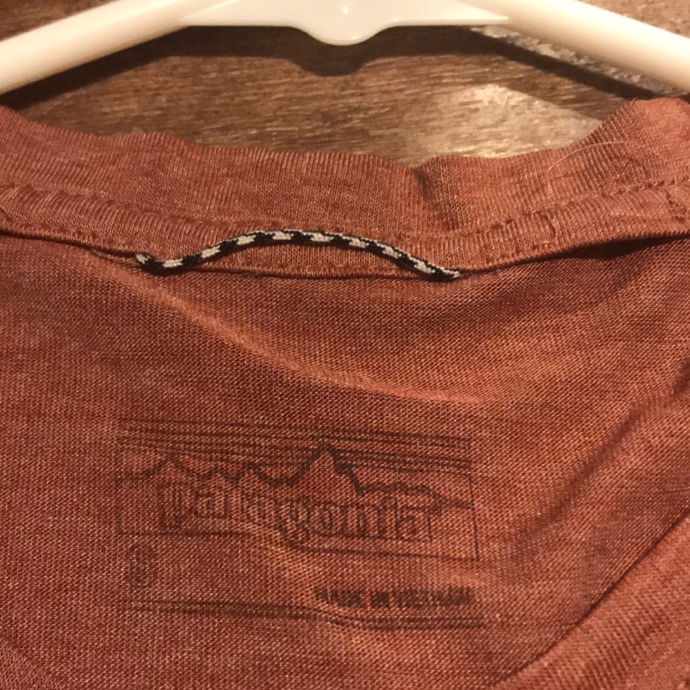 Pink Patagonia tee shirt!!